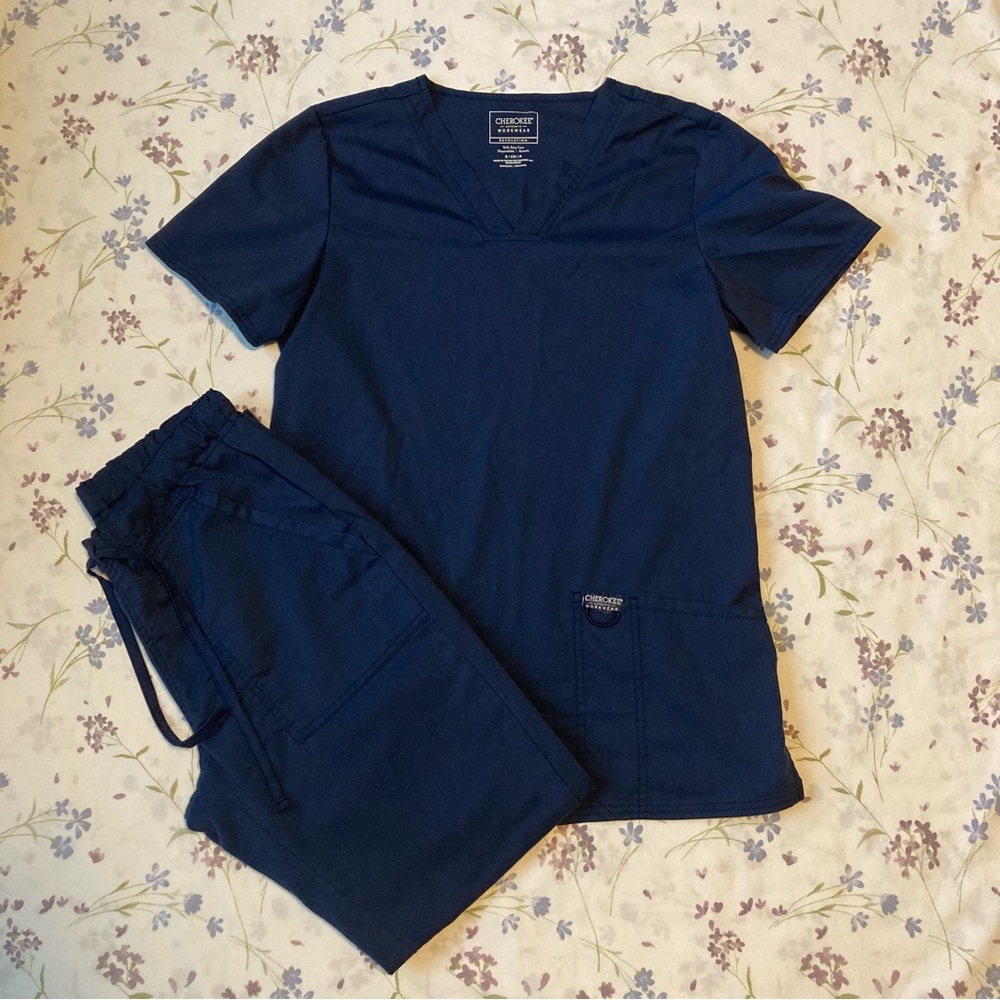 Cherokee Scrub Set